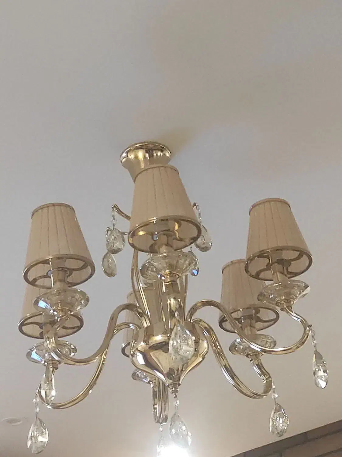 لوستر|لوستر و چراغ آویز|اندیشه, اندیشه فاز ۳|دیوار