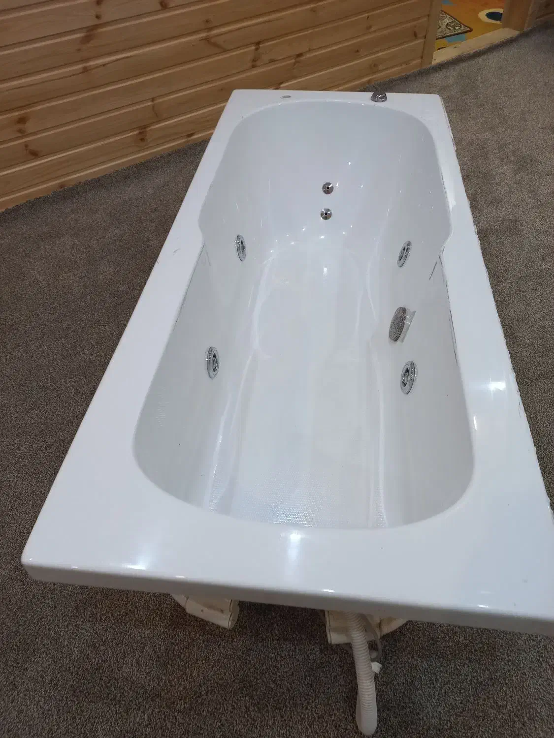 جکوزی  ۹میلیون تون|لوازم حمام|کوچصفهان, |دیوار