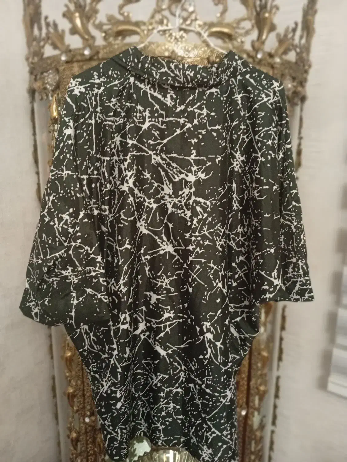 بارانی|لباس|تبریز, |دیوار