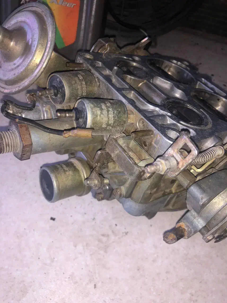 کاربرات چهار دهنه بنز قدیمی|قطعات یدکی و لوازم جانبی|بابلسر, |دیوار