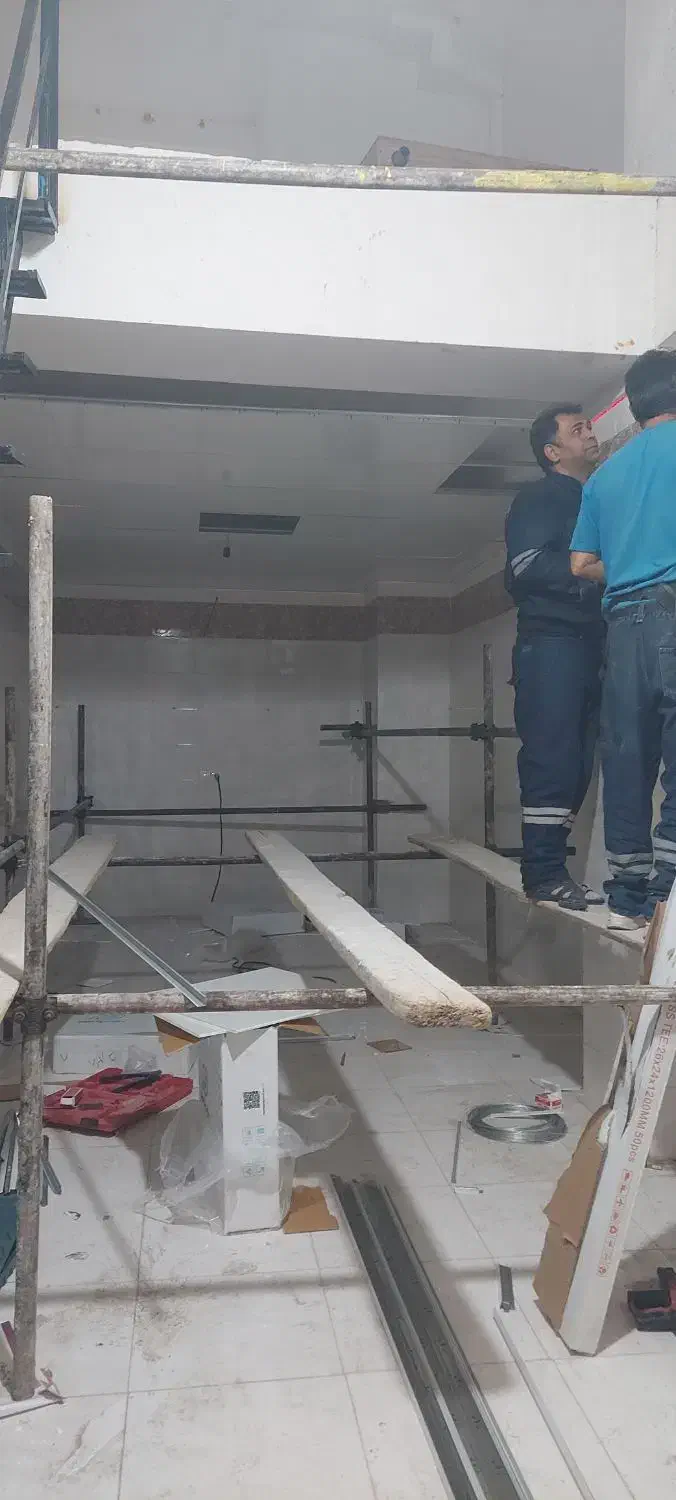 نصب سقف کاذب +نورپردازی وبرقکاری و برق قدرت|خدمات پیشه و مهارت|پرند, فاز ۵|دیوار