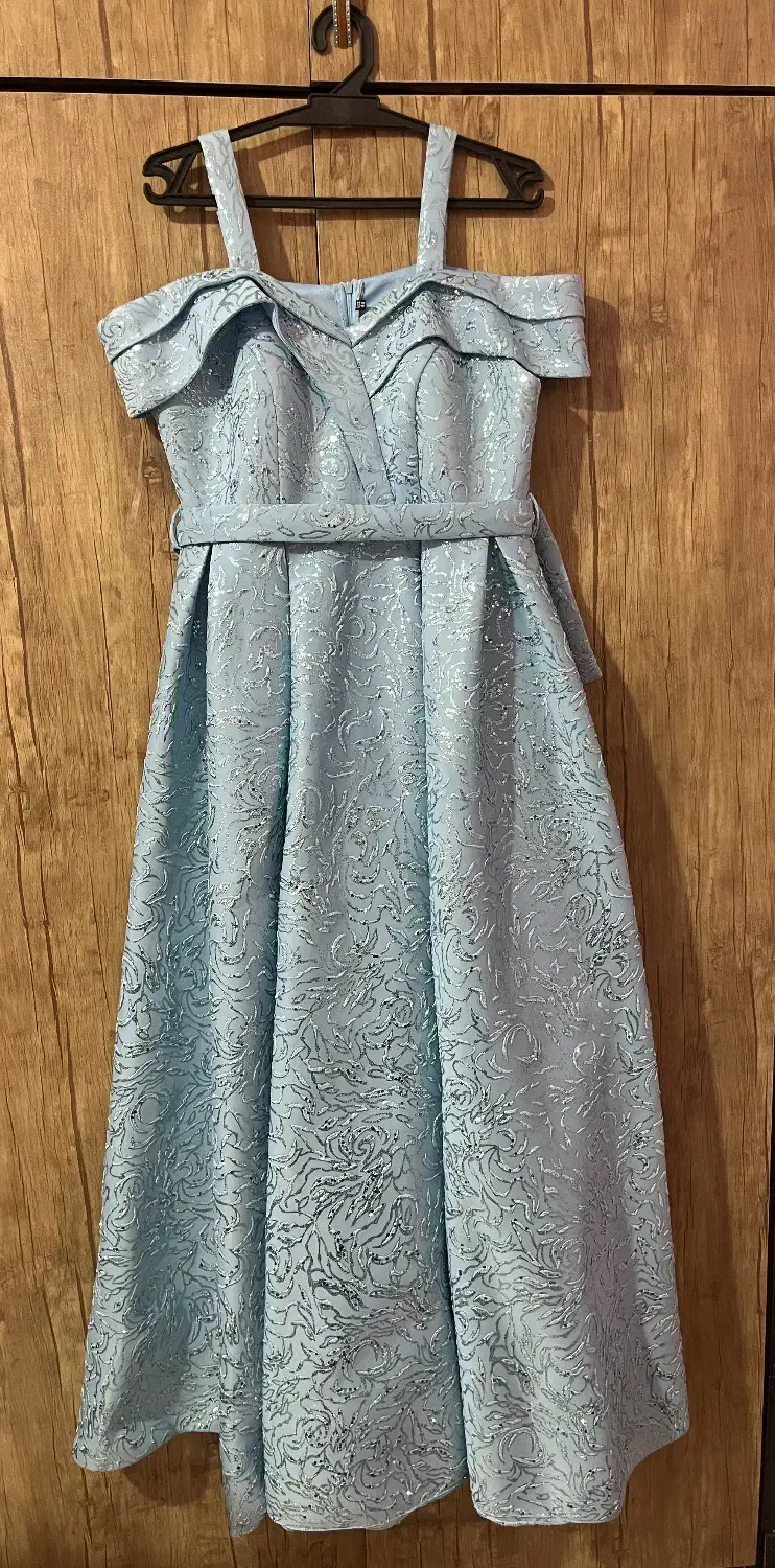 لباس مجلسی کاملا نو|لباس|شاهین‌شهر, طالقانی|دیوار