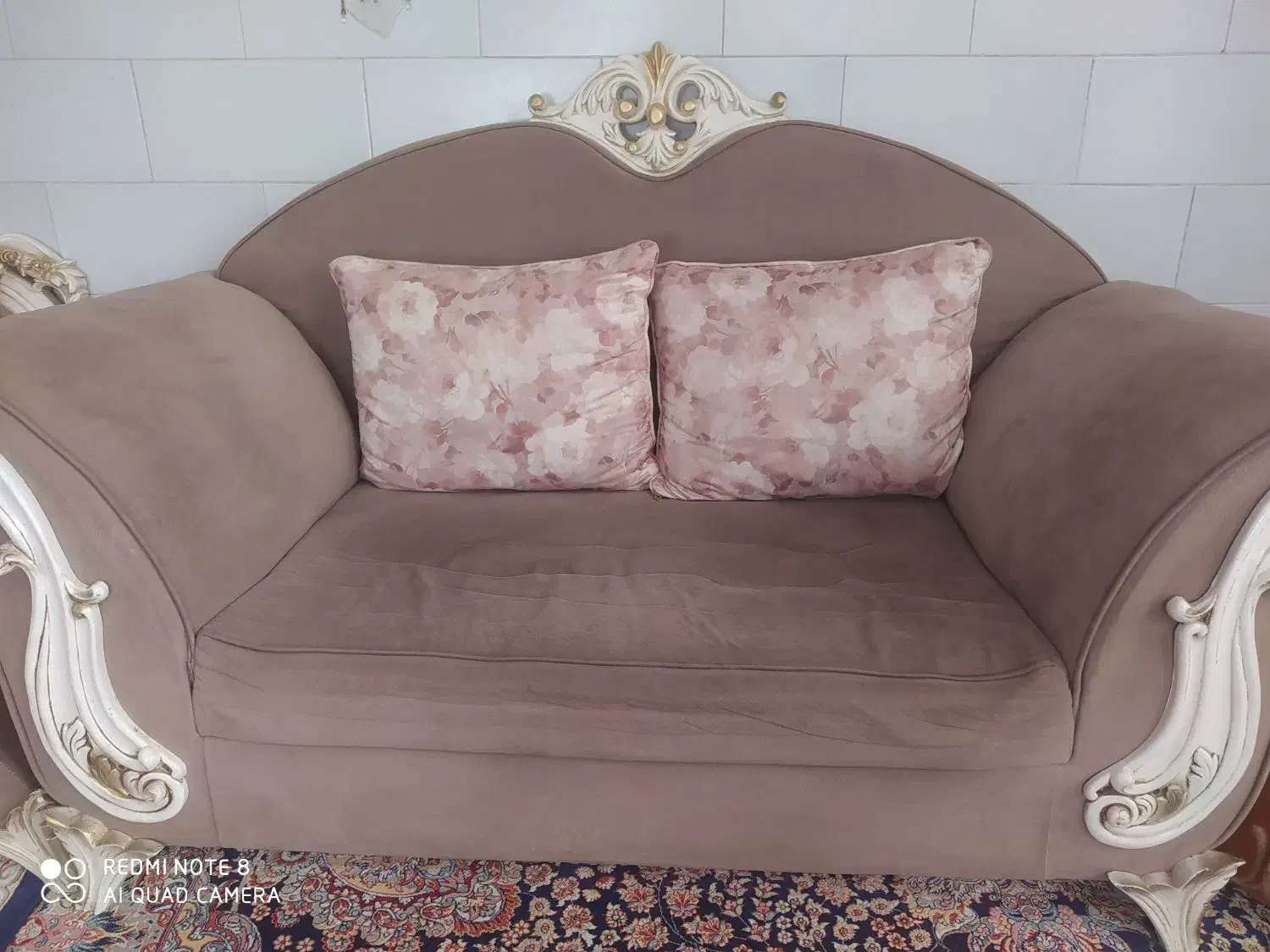 مبل قیمت مناسب|مبلمان خانگی و میز عسلی|قم, سنگ بند|دیوار