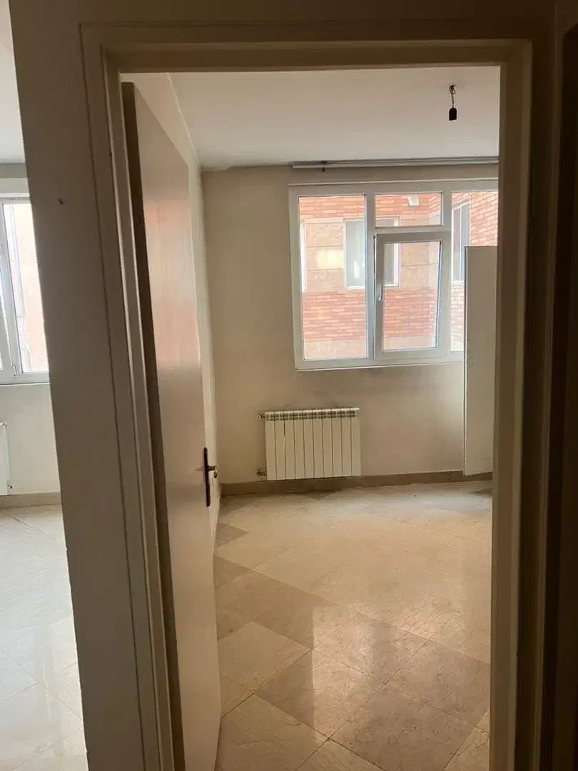 65مترنوساز/طبقه اول/پارکینگ موتور/دسترسی مترو