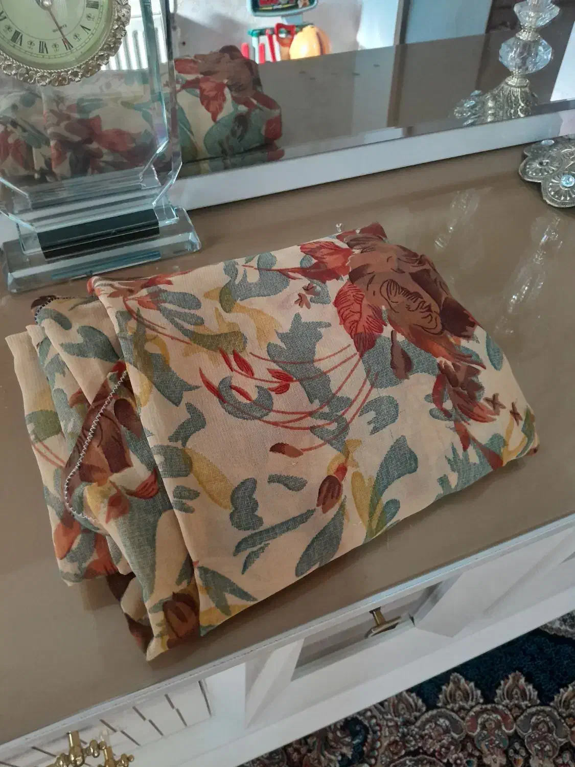 چادر|لباس|تبریز, |دیوار