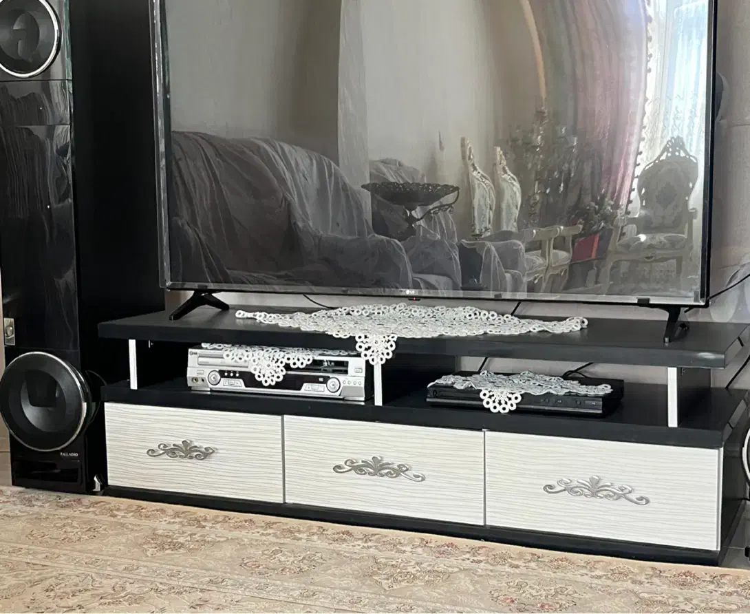 ست میز تلویزیون و عسلی|مبلمان خانگی و میز عسلی|اردبیل, |دیوار