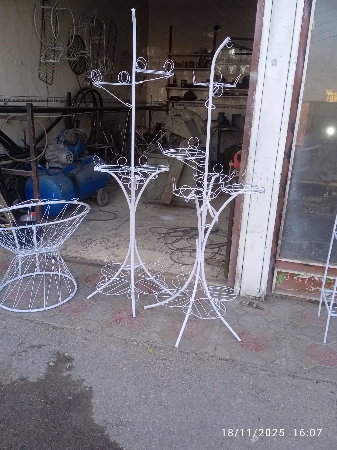 مصنوعات فلزی|صندلی و نیمکت|مراغه, |دیوار