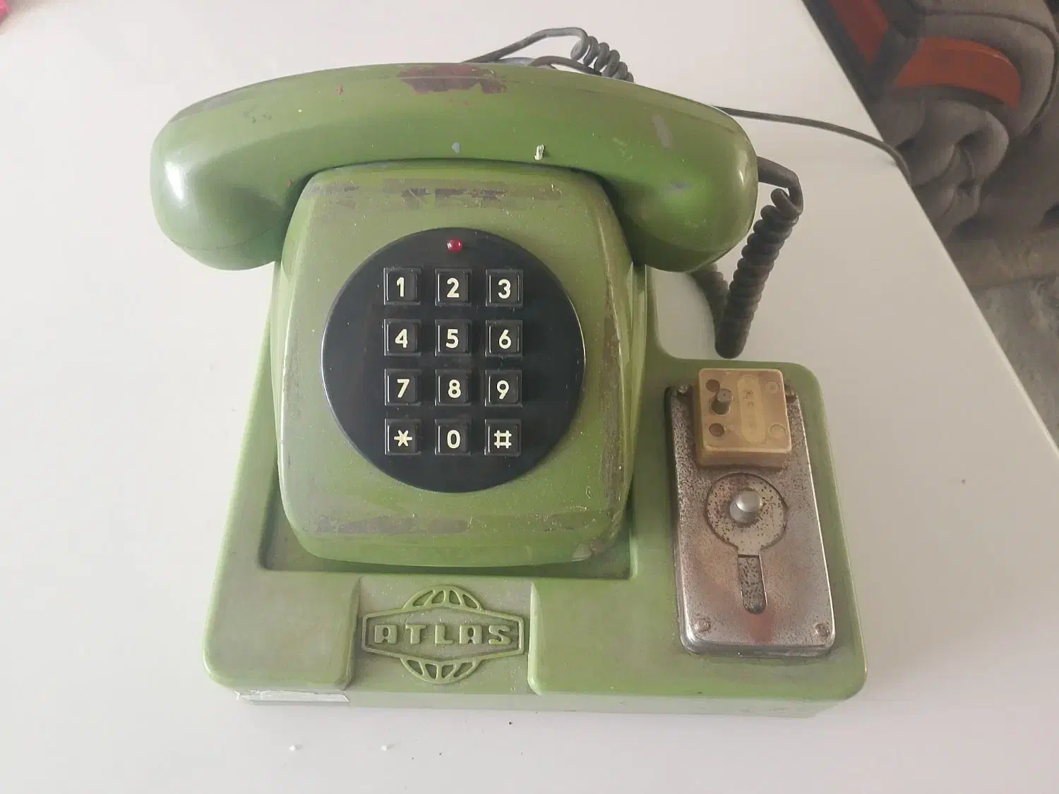 تلفن سکه ای|کلکسیون اشیاء عتیقه|مشهد, رده|دیوار