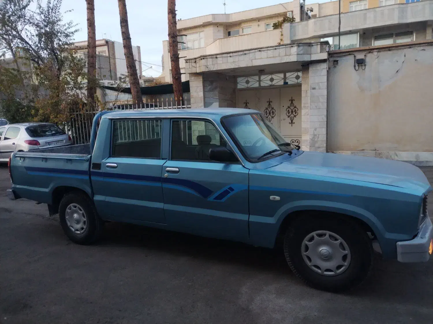 وانت‌مزدادوکابین‌ژاپن|خودرو سواری و وانت|تربت‌حیدریه, میدان مرکزی|دیوار