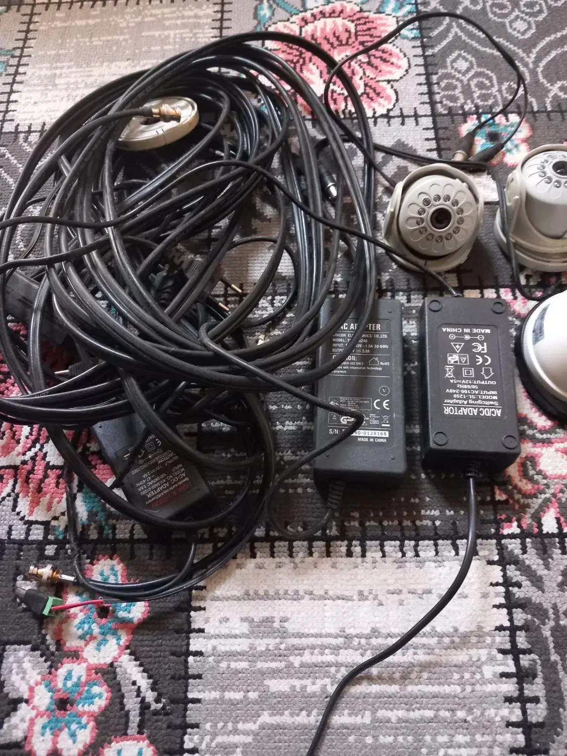 دوربین با وسایل|دوربین مداربسته|کرج, حصارک پایین|دیوار