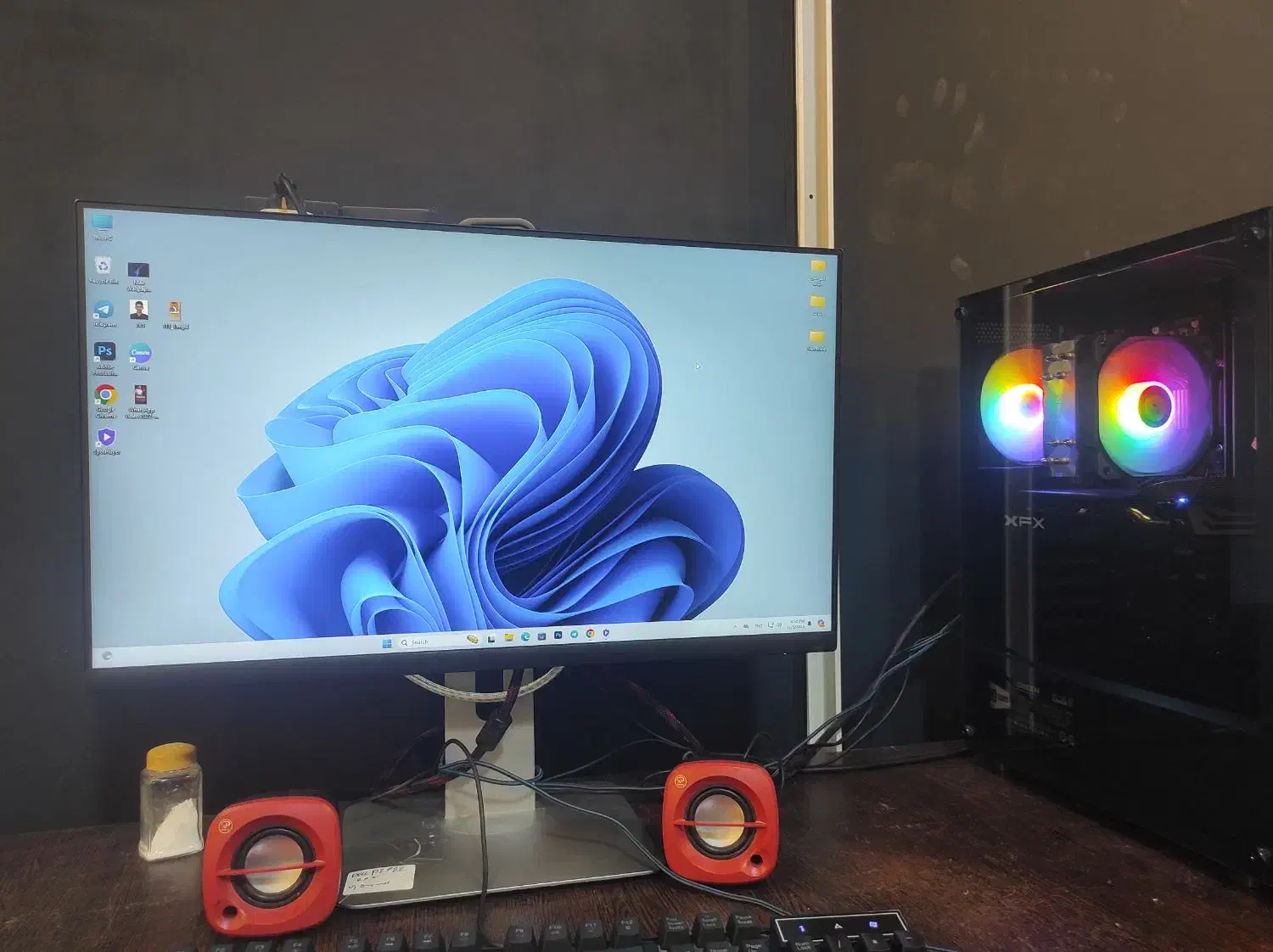 مانیتور dell فول اچ دی|قطعات و لوازم جانبی رایانه|قم, شهرک امام حسین|دیوار