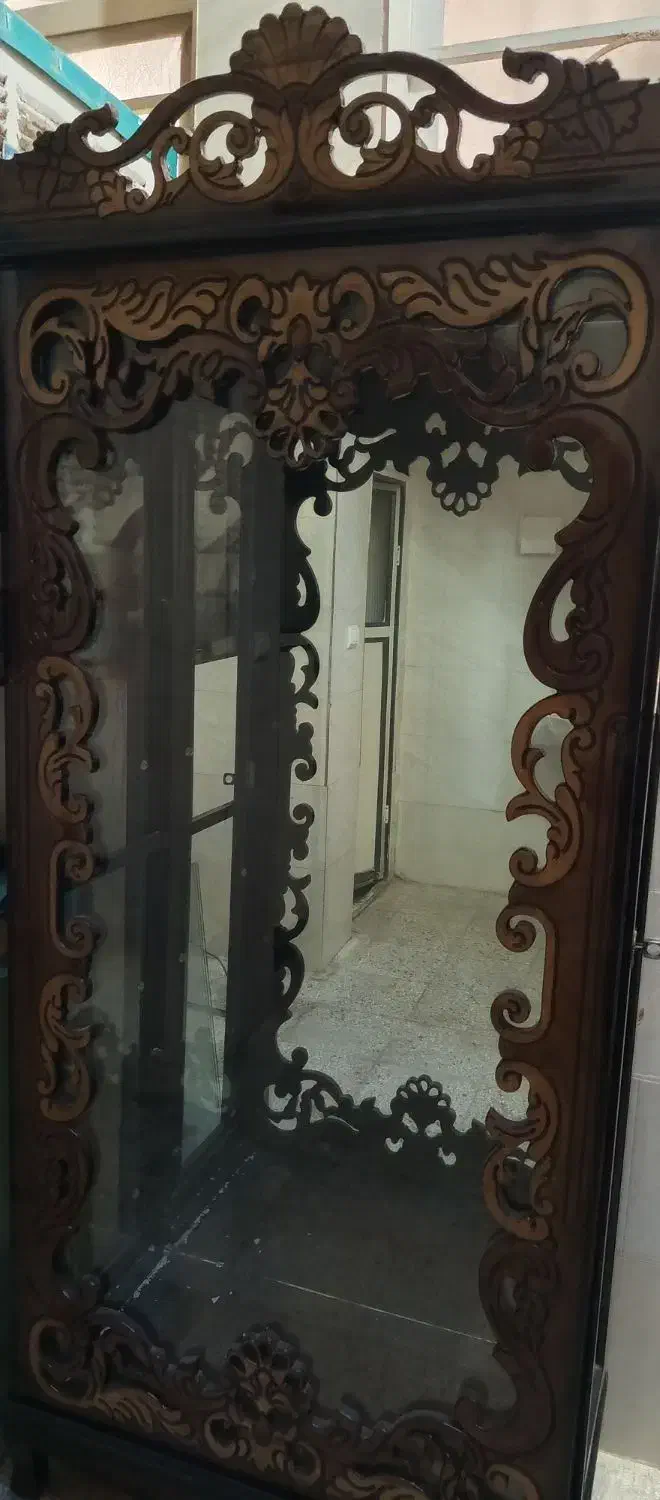 ویترین در حد نو|بوفه، ویترین، کنسول|قم, ولیعصر|دیوار