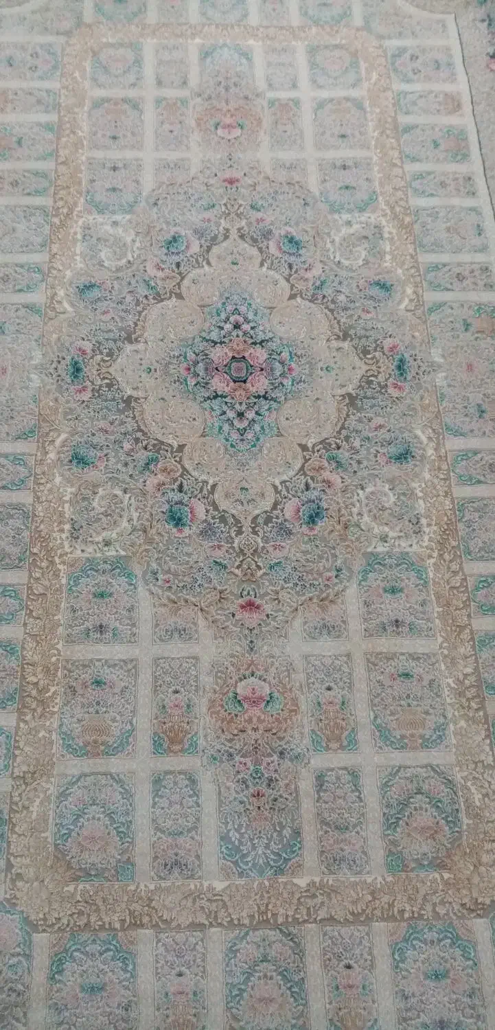 فرش نو|فرش|قم, بنیاد|دیوار