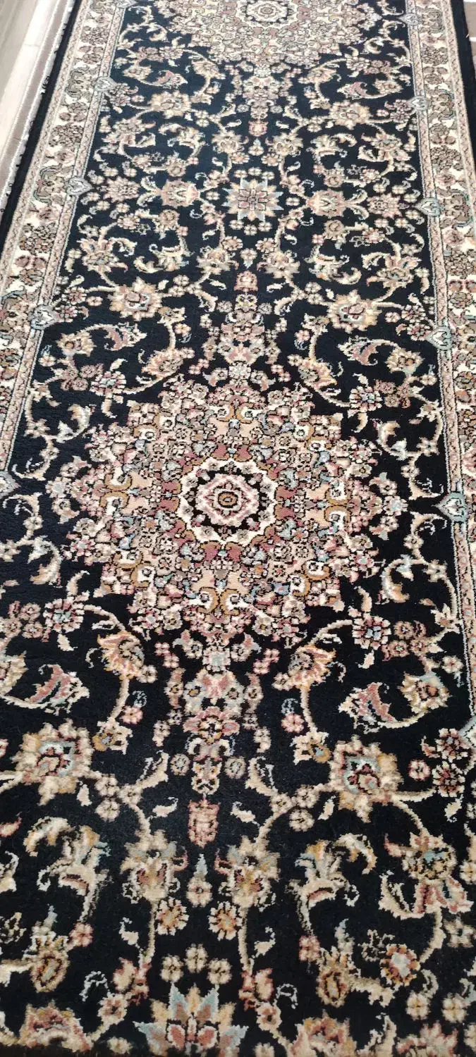 کناره فرش 70در3متر15سانت،قیمت1میلیون و450|فرش|بوکان, |دیوار