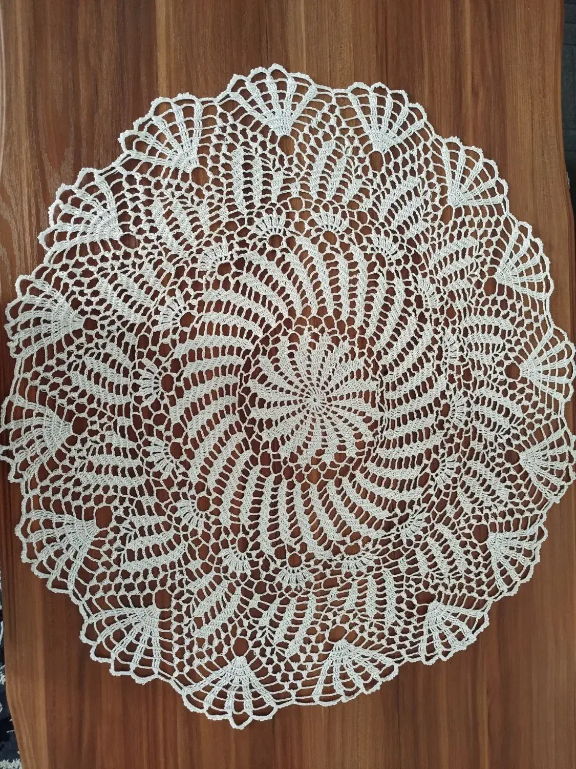 رومیزی و پادری|پادری|زاهدان, |دیوار