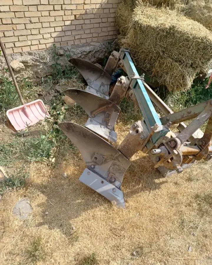 فروش یک عدد گاو آهن رومانی|ماشین‌آلات صنعتی|بهمن صغاد, |دیوار