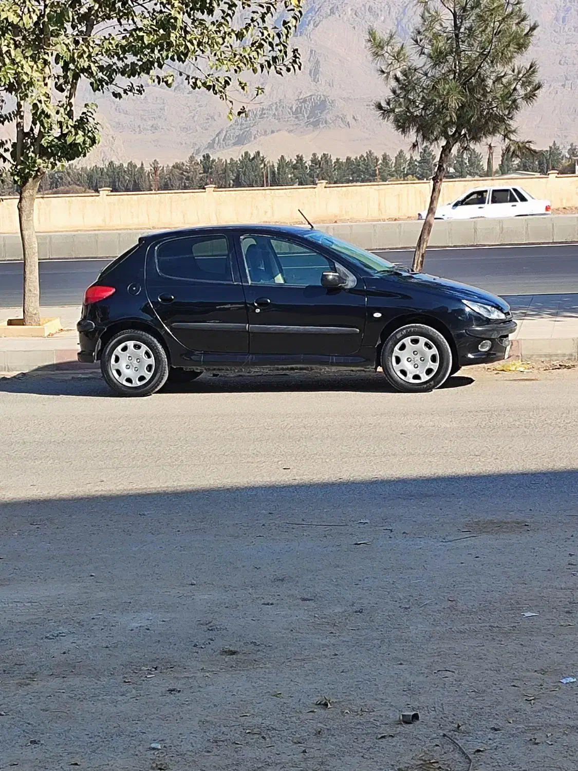 206 مدل 85 در حد|خودرو سواری و وانت|خرمآباد, |دیوار