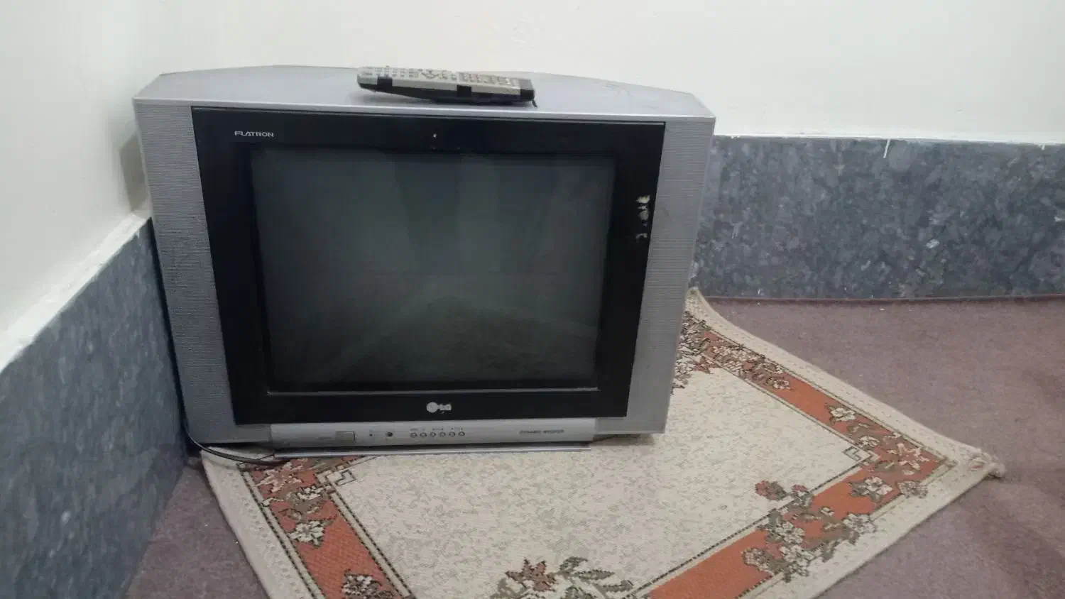 تلویزیون|تلویزیون و پروژکتور|قم, شهرک امام حسین|دیوار