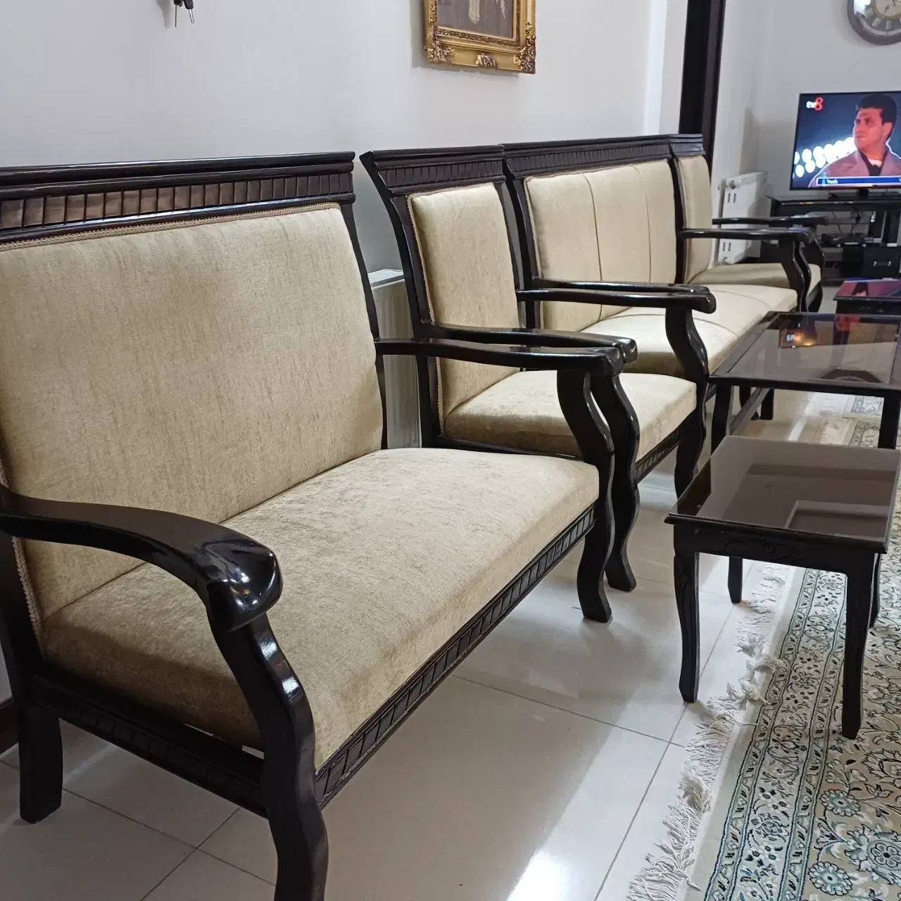 مبل طرح کتیبه ۷ نفره تمیز تمیز|مبلمان خانگی و میز عسلی|برخوار, |دیوار