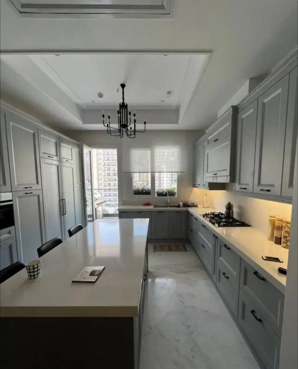 ۱۸۱ متر * رو به نما * اول غربی * مشاعات فول *|اجارهٔ آپارتمان|کرج, شهرک بنفشه|دیوار