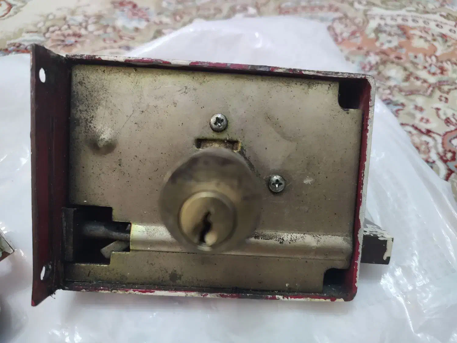 قفل درب حیاط با کلید|مصالح و تجهیزات ساختمان|تهران, دریان‌نو|دیوار