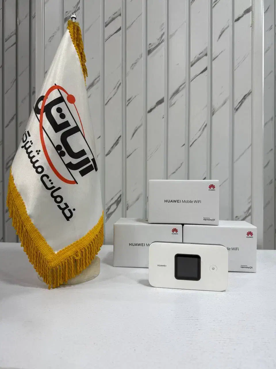 مودم 4.5G همراه Huawei مدل E5785-320a همراه بسته|مودم و تجهیزات شبکه|تهران, فلسطین (میدان انقلاب)|دیوار