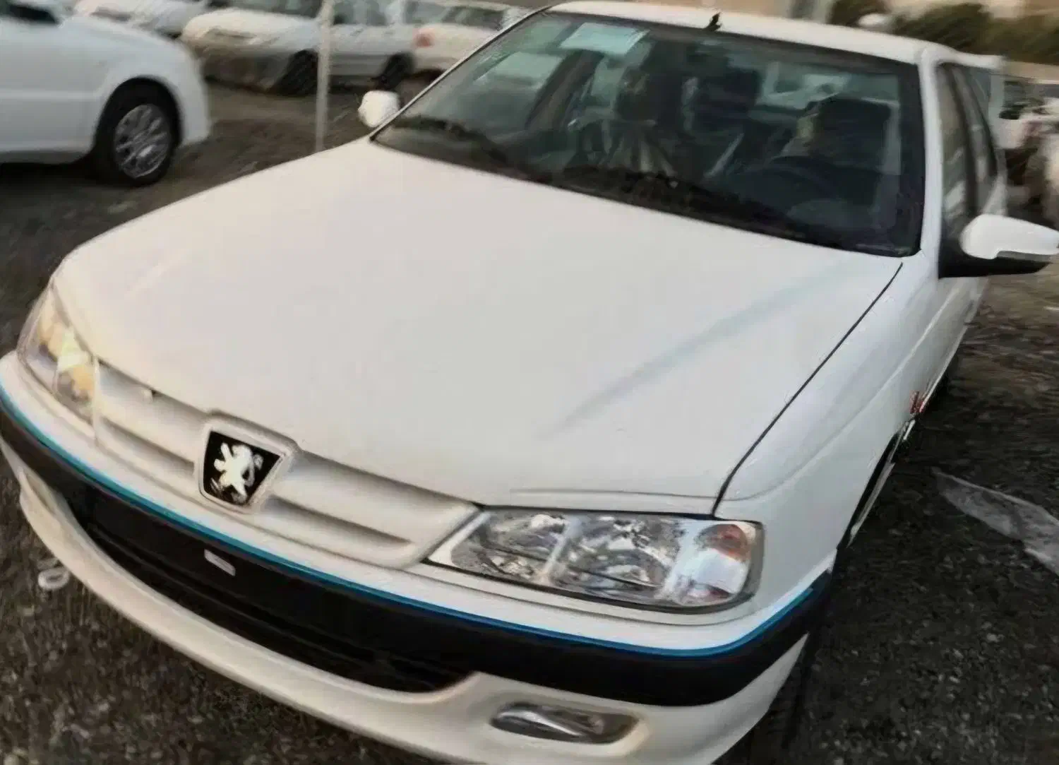 پژو پارسxu7p|خودرو کلاسیک|اصفهان, خواجو|دیوار