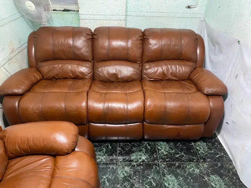 مبل ریلکسی چرم واقعا طبیعی (مالزی)|مبلمان خانگی و میز عسلی|تهران, پاسداران|دیوار