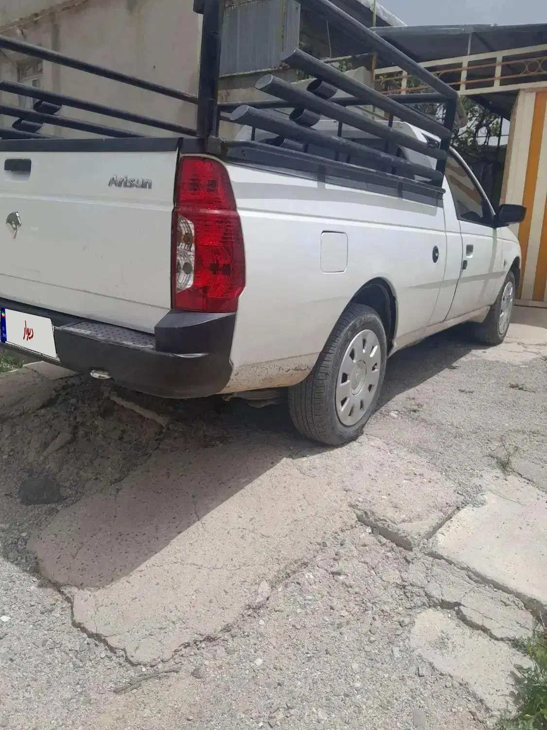 آریسان1|خودرو سواری و وانت|بروجرد, |دیوار