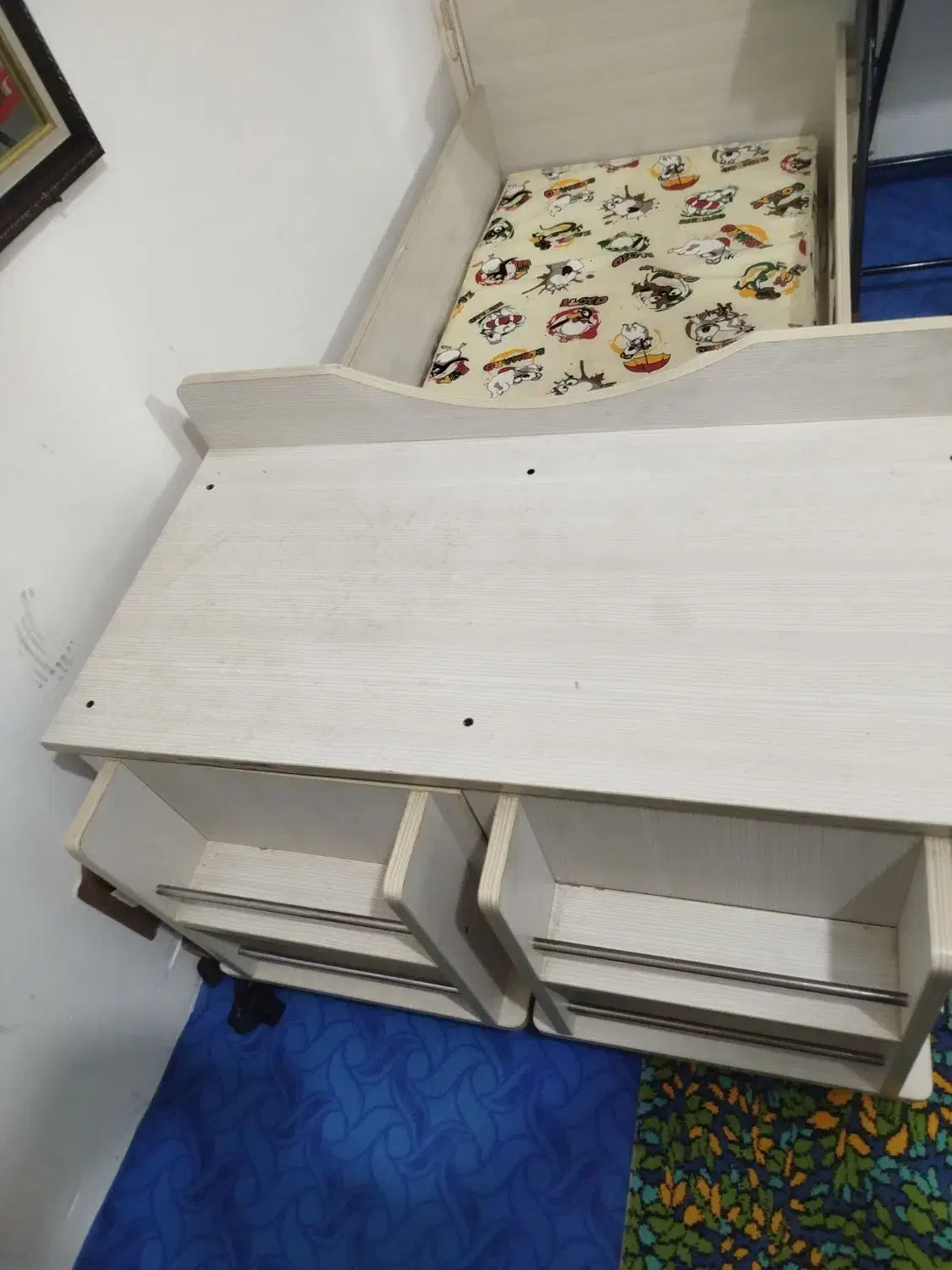 تخت بچه تا نوجوانی کشودار|تخت و سرویس خواب|کبودرآهنگ, |دیوار