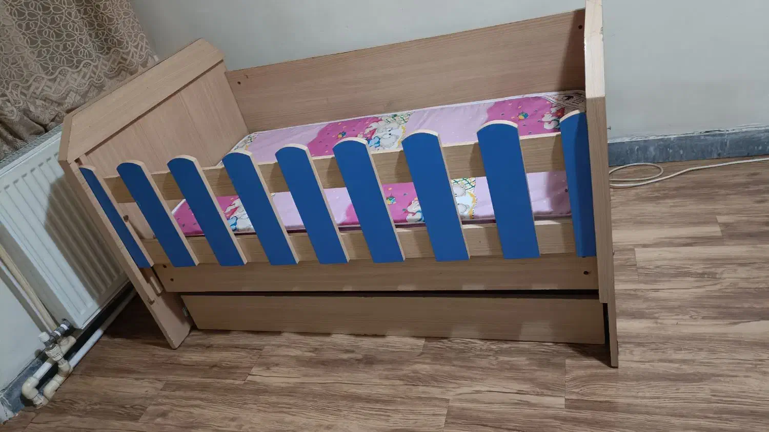 تخت خواب یک نفره کودک|تخت و صندلی بچه|شهریار, شهریار|دیوار