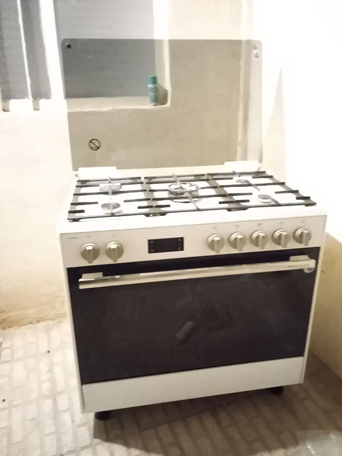 اجاق گاز فردار اسنوا طرح آدرینا|اجاق گاز و لوازم برقی پختوپز|نسیمشهر, |دیوار