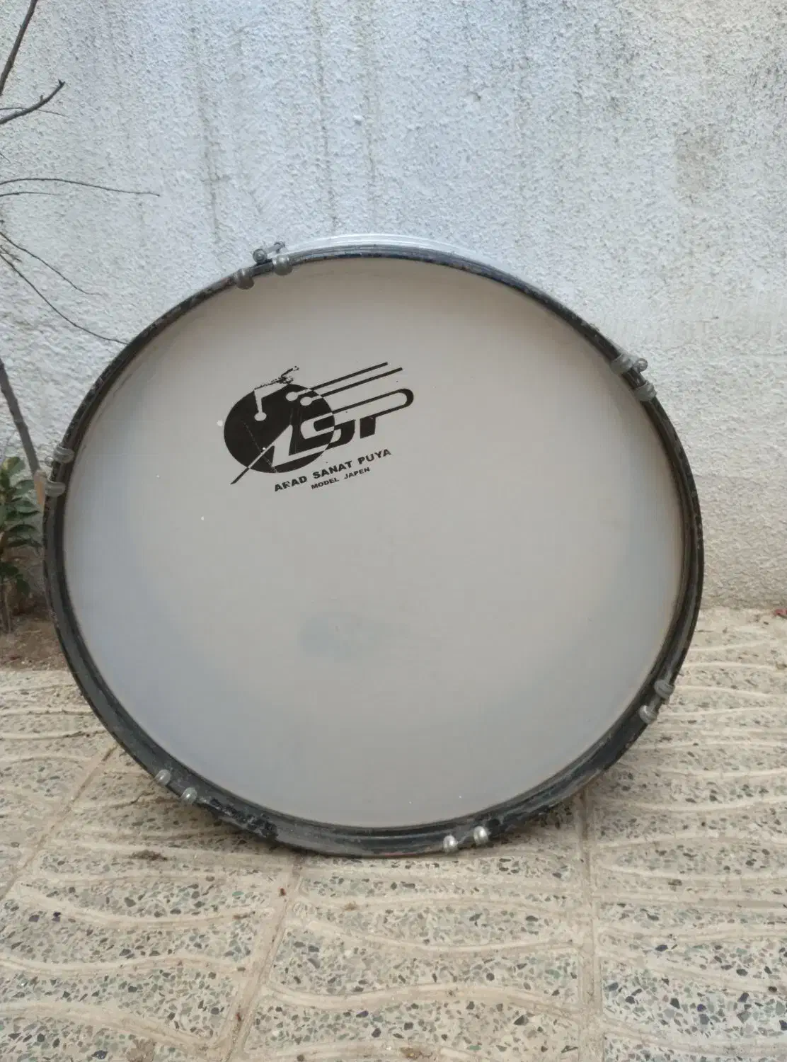 طبل|درام و پرکاشن|بروجرد, |دیوار