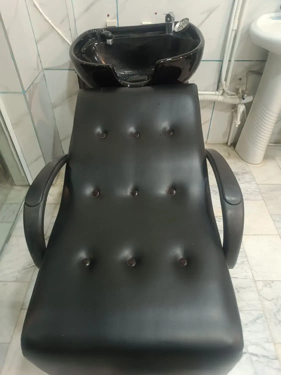 لوازم صفرتاصد ارایشگاه مردانه|آرایشگاه و سالنهای زیبایی|زاوه, |دیوار