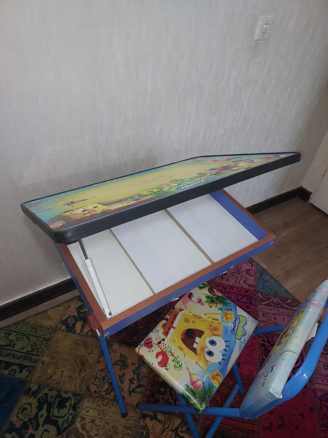 میز و صندلی تاشو باکسدار مدل باب اسفنجی برند سیوان|تخت و صندلی بچه|تهران, بریانک|دیوار
