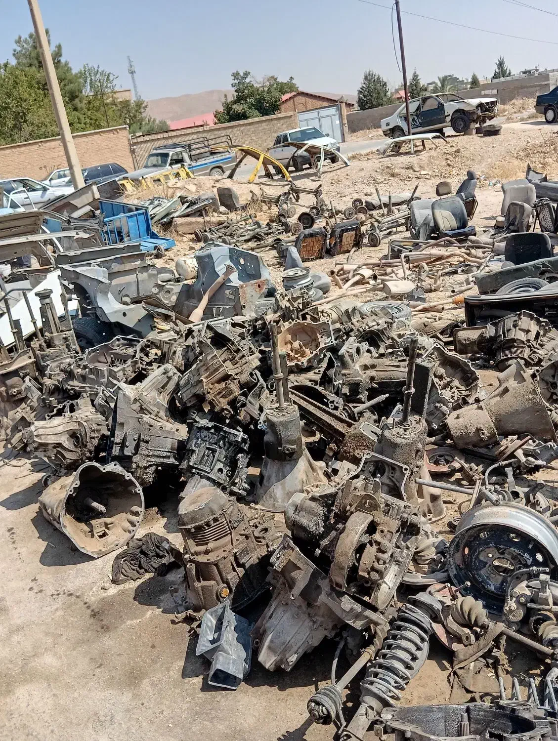 گیربکس وسرسیلندر|قطعات یدکی و لوازم جانبی|شیراز, کیان آباد|دیوار