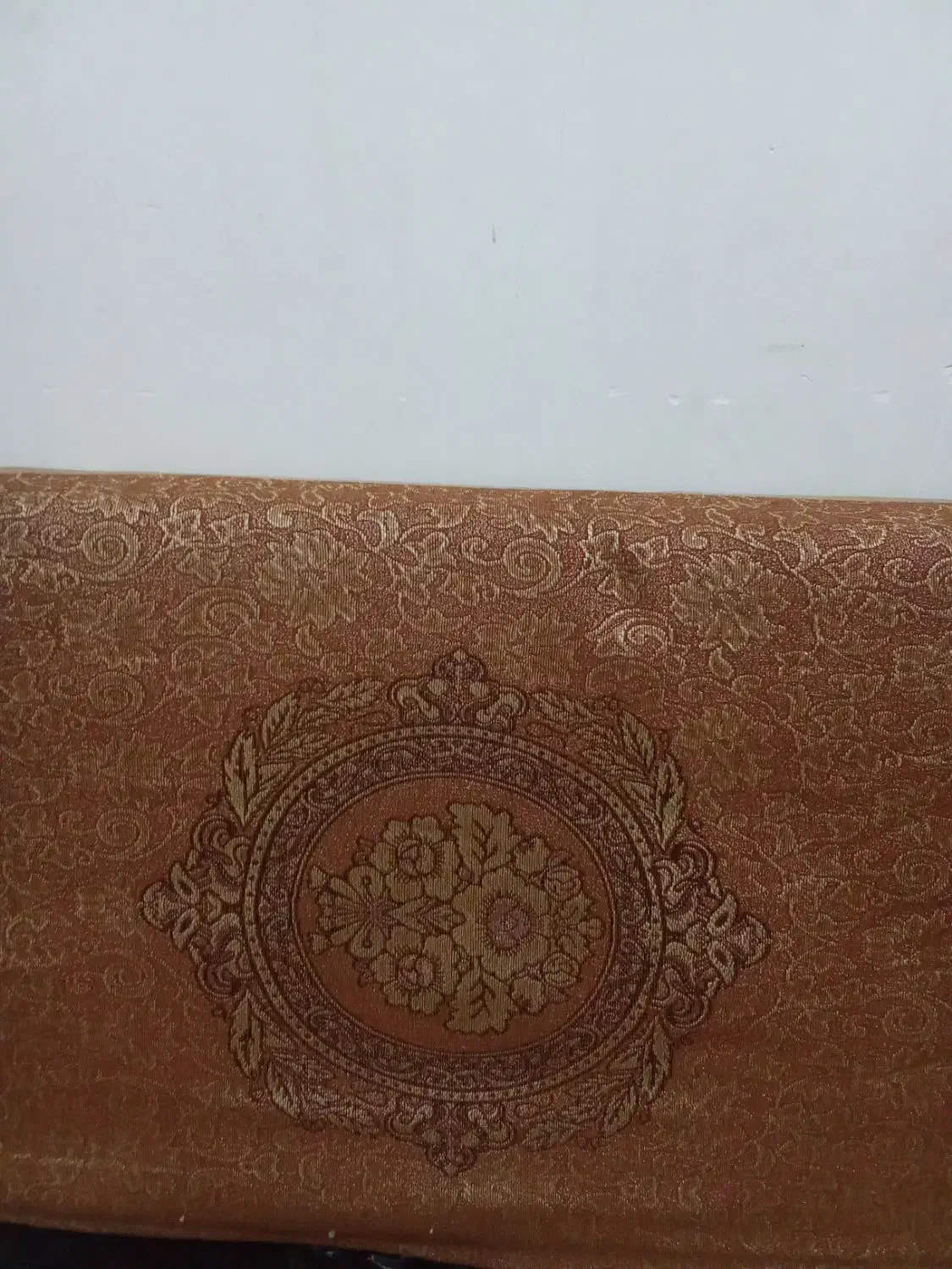 یک جفت پشتی خوش رنگ|پشتی|شوشتر, |دیوار