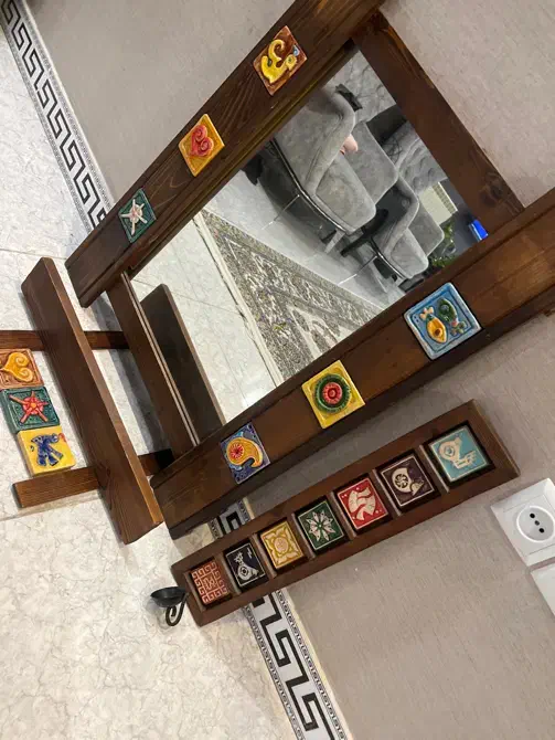 اینه|آینه|کرج, حصار|دیوار