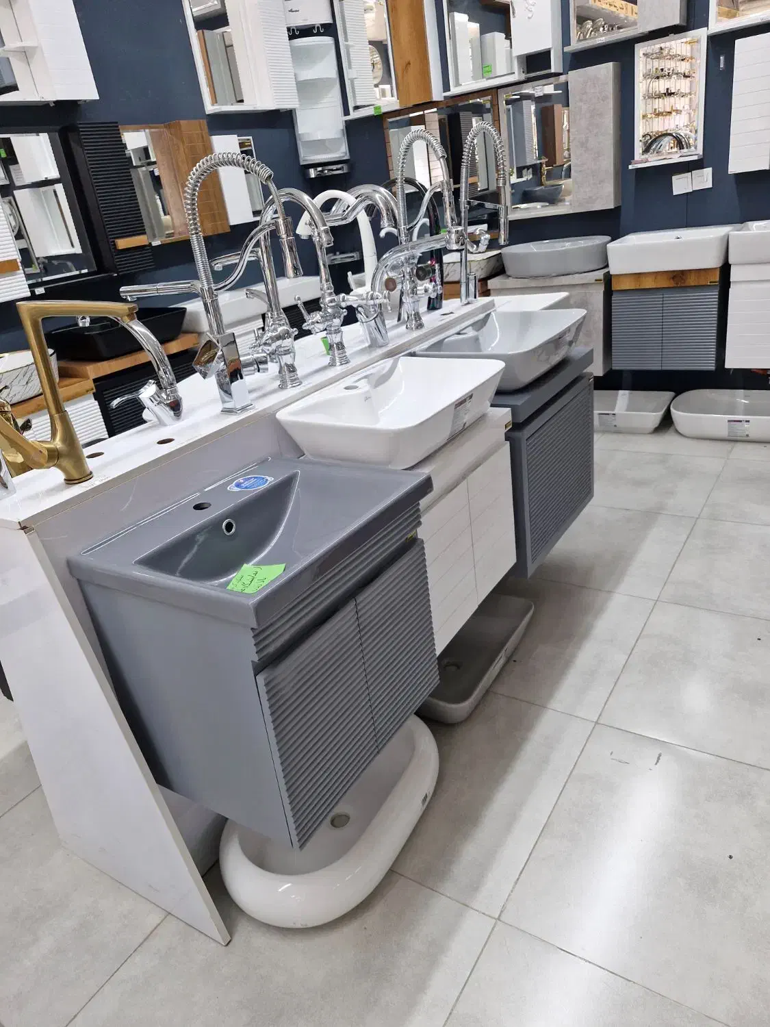 کابینت روشویی مدل آنابلا(تولیدی حاجی ابوطالبی)|لوازم سرویس بهداشتی|دماوند, مسکن مهر گیلاوند|دیوار