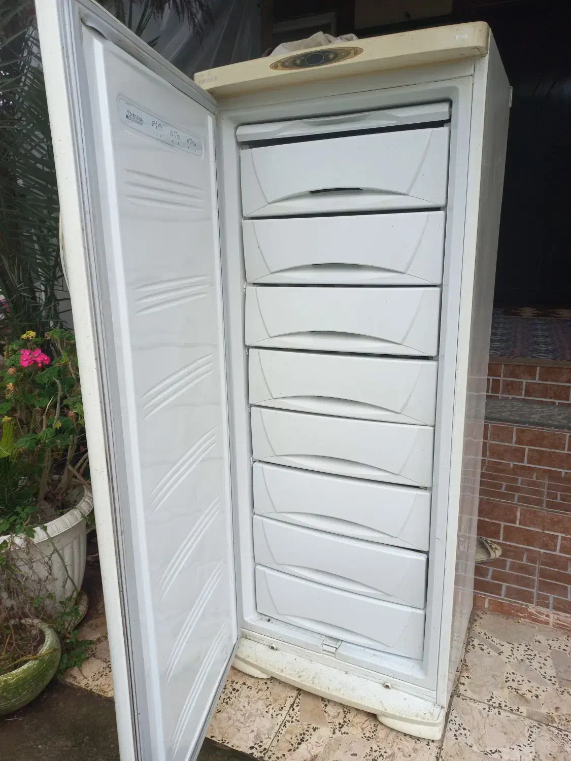 یخچال فزیز|یخچال و فریزر|لشت نشا, |دیوار