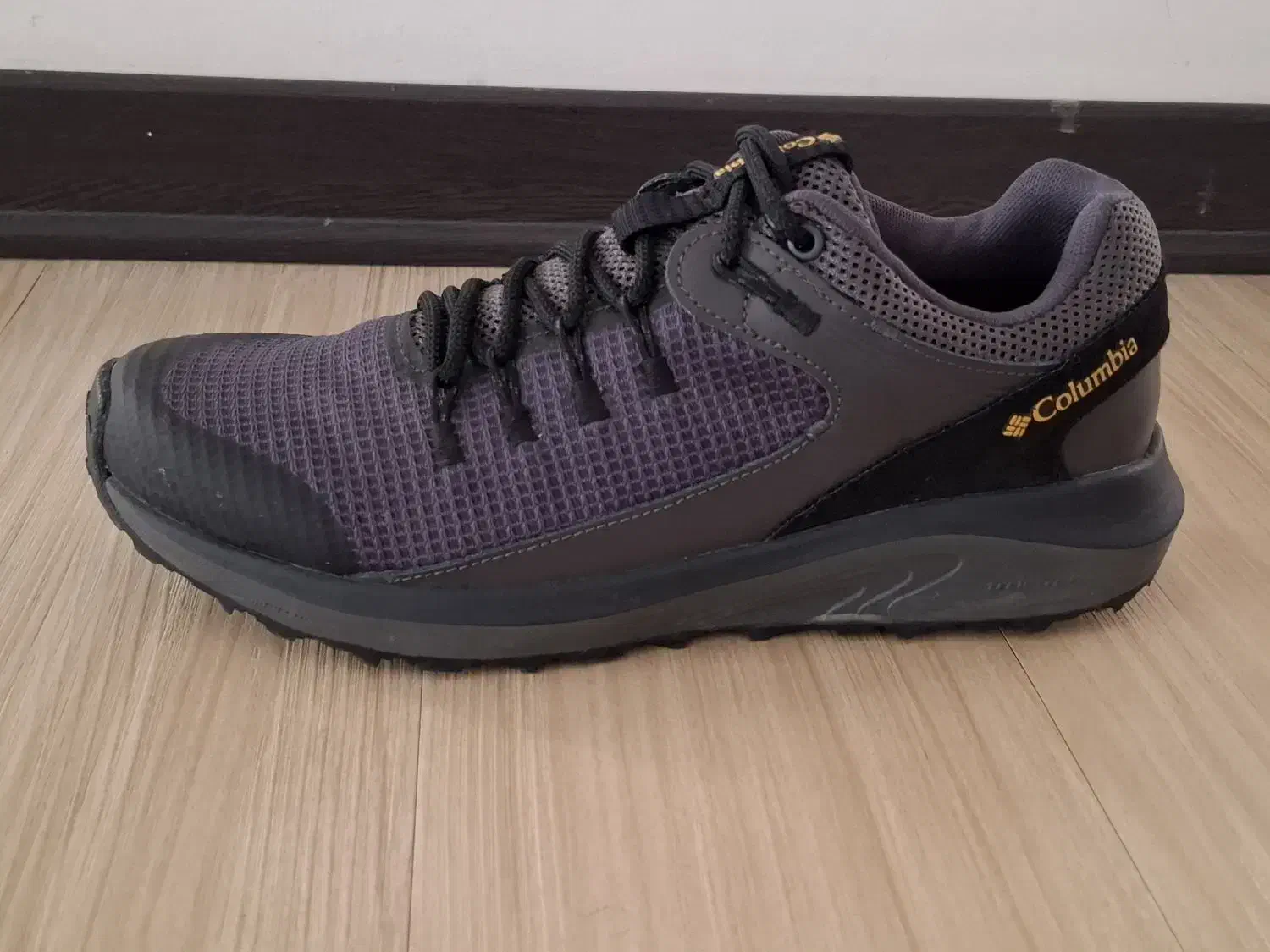 کفش کوهنوردی کلمبیا|کیف، کفش، کمربند|قزوین, |دیوار