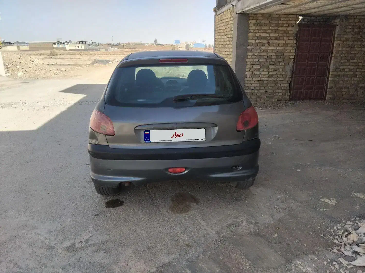 ۲۰۶مدل۸۳|خودرو سواری و وانت|زارچ, |دیوار