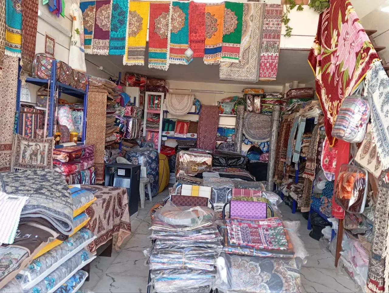 فروشگاه دماوند|رختخواب، بالش، پتو|برخوار, |دیوار