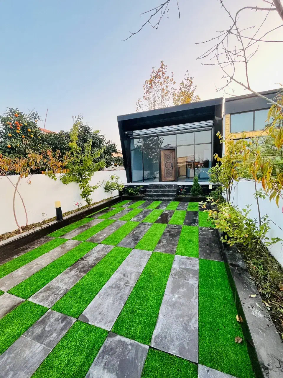 ویلا نما شیشه ای ۱۷۰ متر +بدون مشرف|فروش خانه و ویلا|چمستان, |دیوار