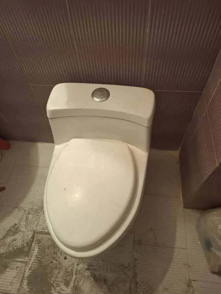 توالت فرنگی و دوش حمام و شیر آلات|لوازم حمام|تهران, تهرانپارس شرقی|دیوار