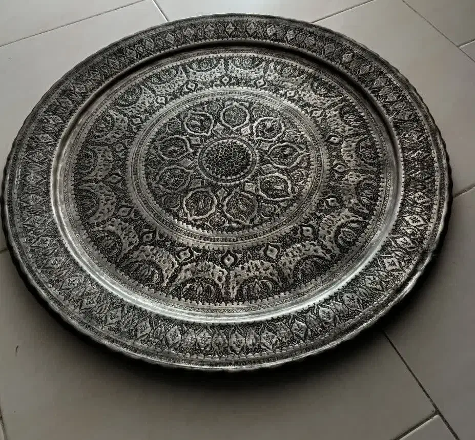 سینی قلم زنی قدیمی|کلکسیون اشیاء عتیقه|گلپایگان, |دیوار