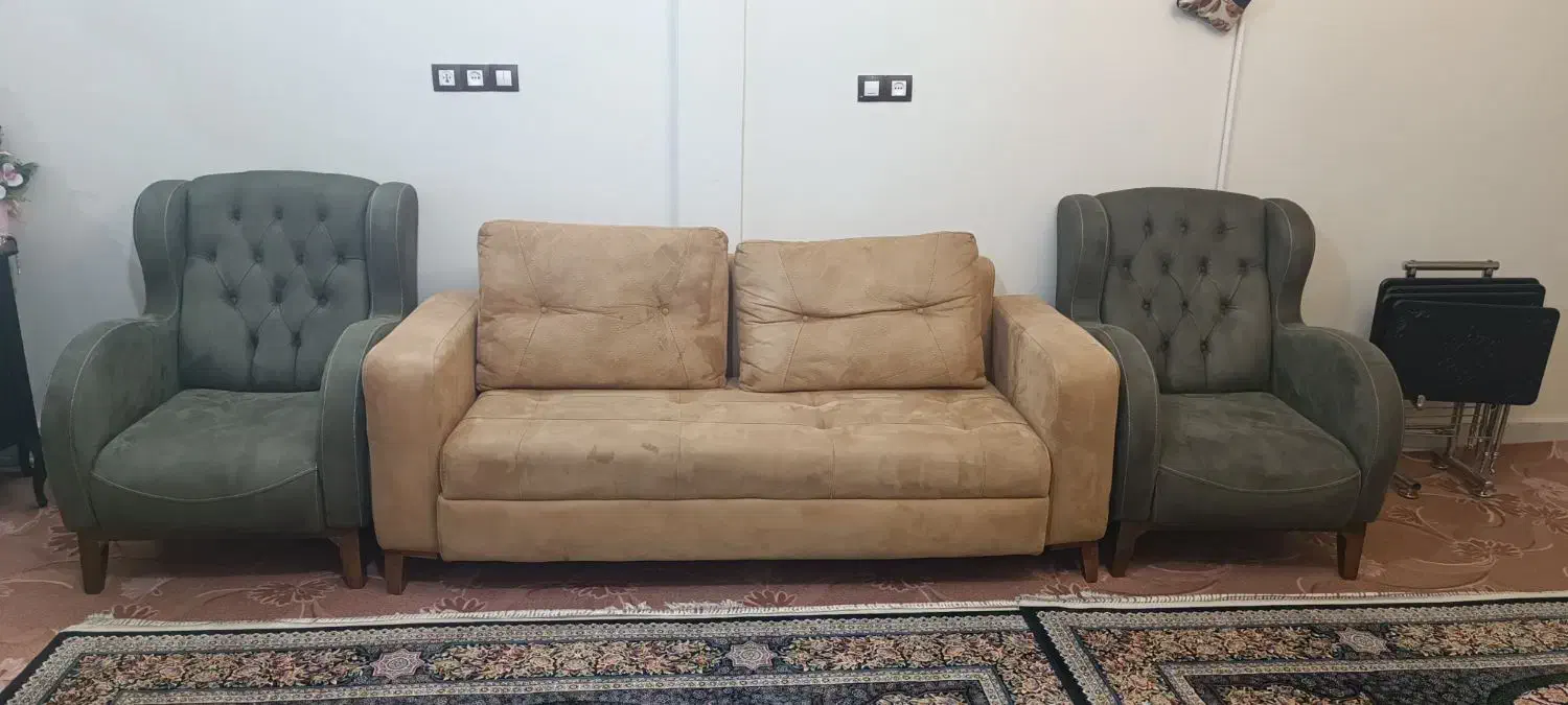 مبل راحتی 7 نفره تازه تعمیر|مبلمان خانگی و میز عسلی|قم, کلهری|دیوار