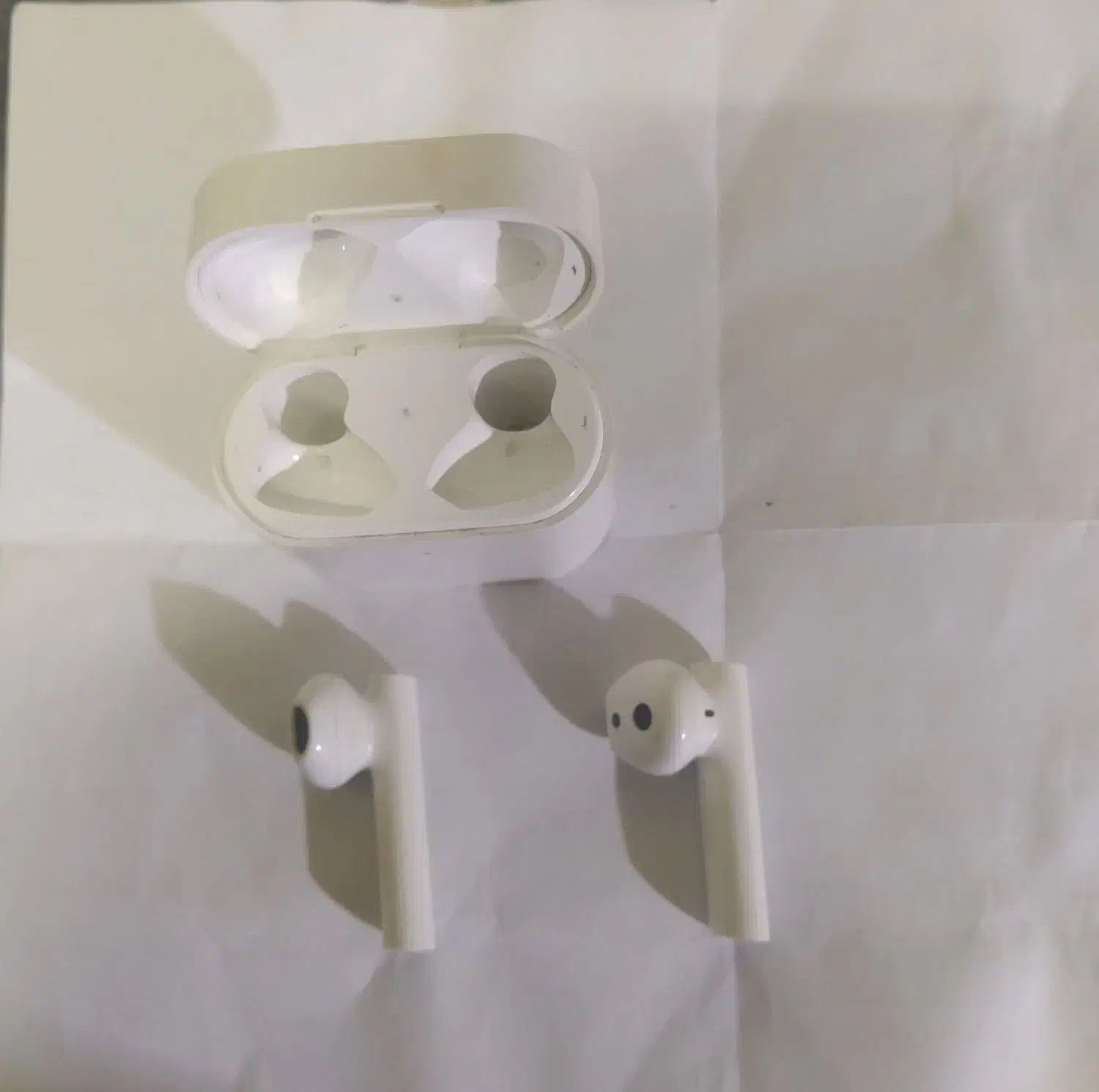 هندزفری و ایرپاد|لوازم جانبی موبایل و تبلت|شیراز, ارم|دیوار