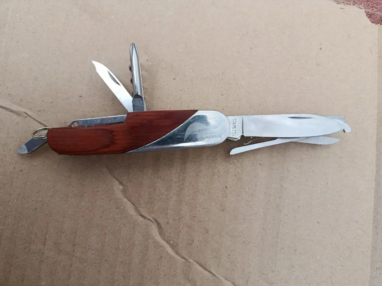 چاقو همه کاره|کوهنوردی و کمپینگ|بجنورد, |دیوار