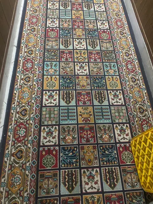 گلیم سورمه و کرم|گلیم، جاجیم، گبه|مشهد, زمرد|دیوار